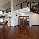 By Ihg Отель