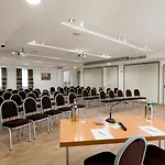 By Ihg Nápoly