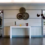 Отель By Ihg Неаполь