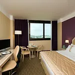 Szálloda By Ihg 4*