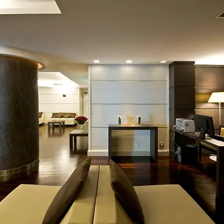 By Ihg Szálloda 4*