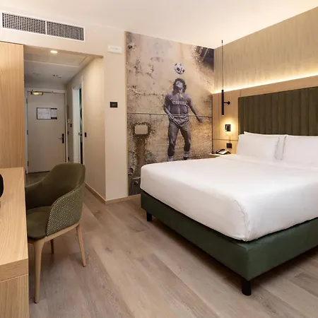 Hotel By Ihg 4*