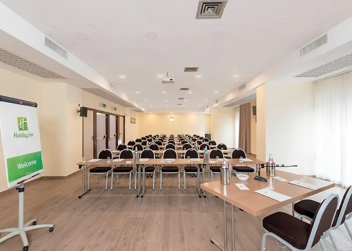 Hotel By Ihg Nápoles