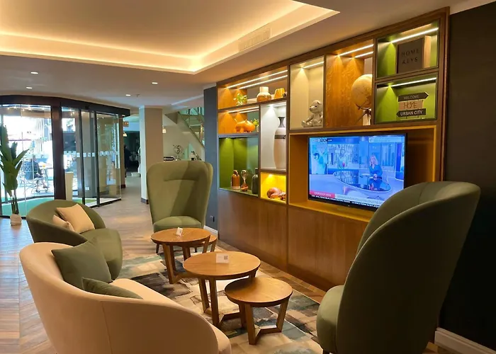 Hotel By Ihg Nápoles