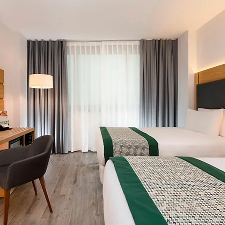 호텔 홀리데이 인