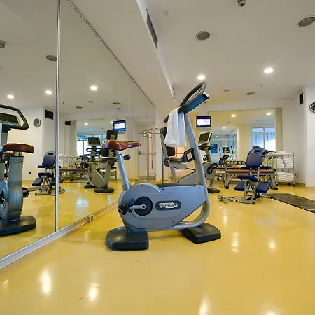 홀리데이 인 나폴리