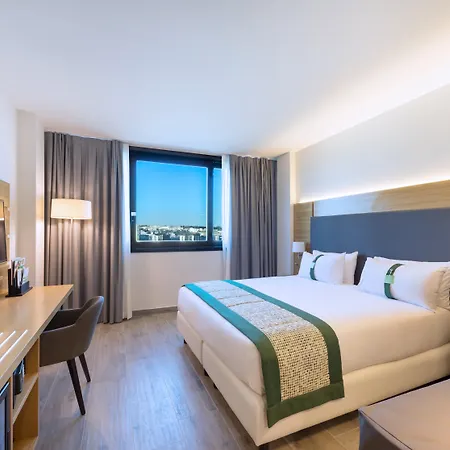 Hotel By Ihg 4*