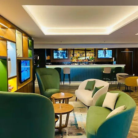 Hotel By Ihg 4*