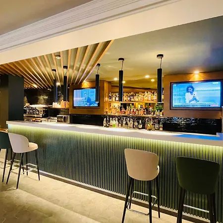 By Ihg Hotel Naples